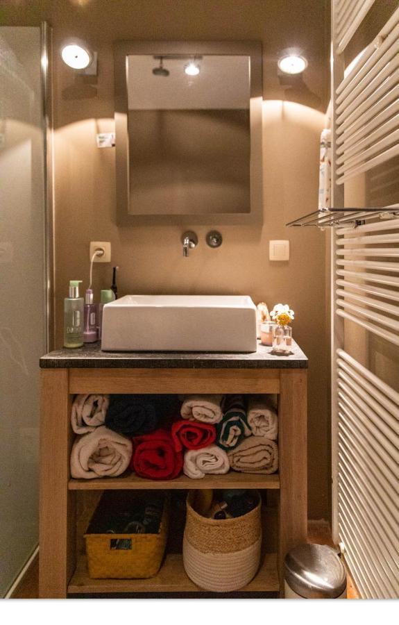 Ruim Appartement Met Prachtig Zicht Op A+ Locatie! Anvers Dış mekan fotoğraf